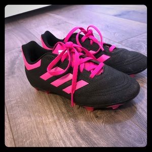 Girls Adidas Soccer/Lacrosse Cleats